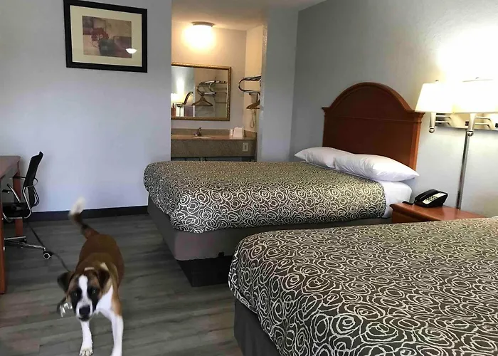 Walnut Inn - Checotah